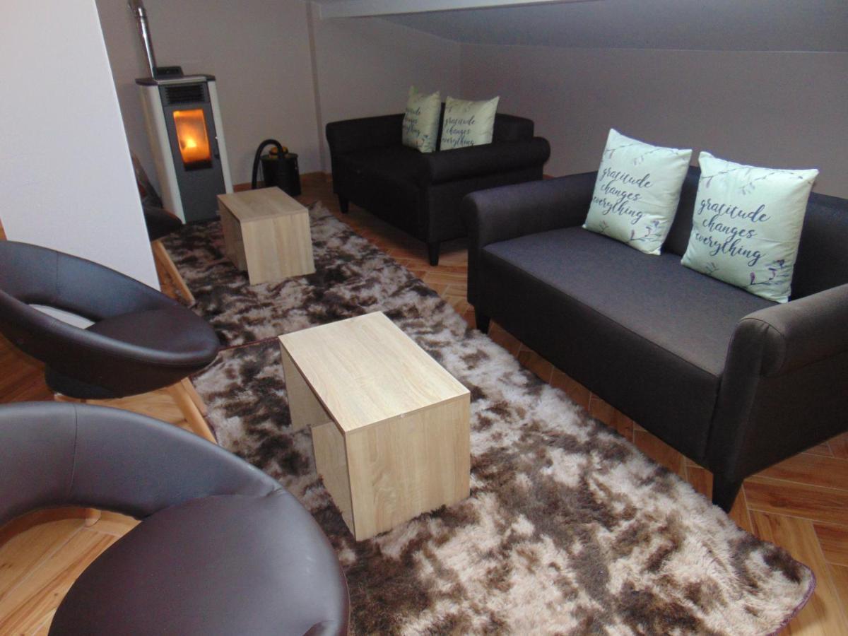 Hotel Ancora Urban Center Финистере Екстериор снимка