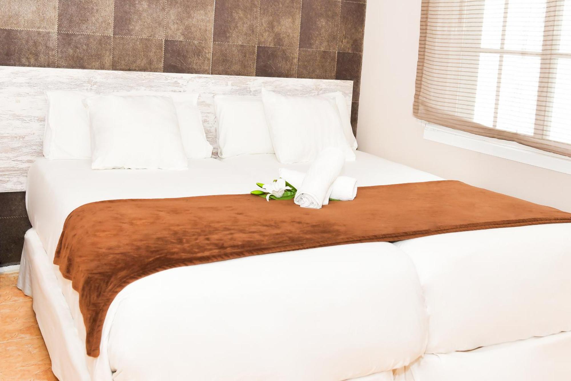 Hotel Ancora Urban Center Финистере Екстериор снимка
