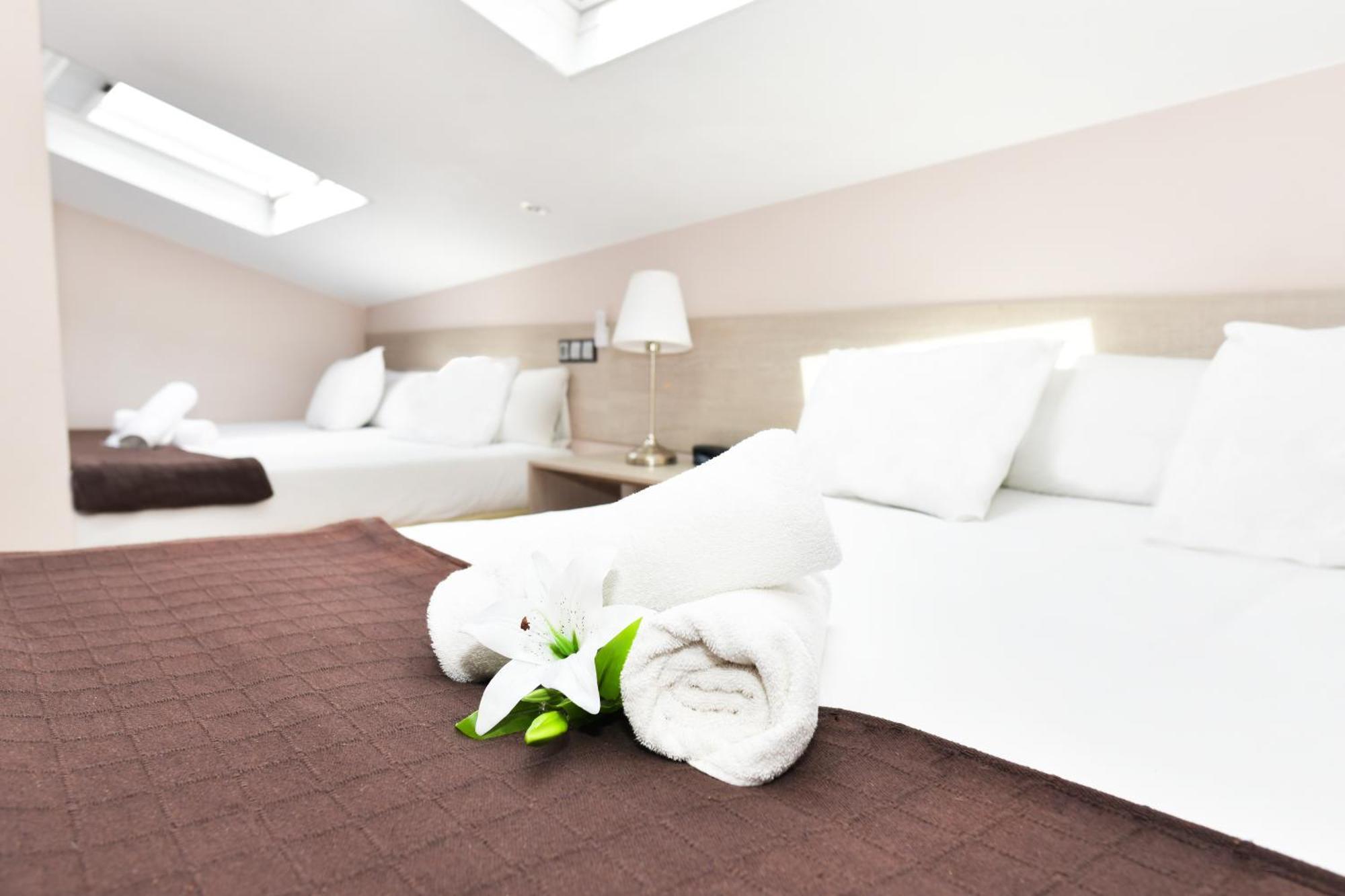 Hotel Ancora Urban Center Финистере Екстериор снимка