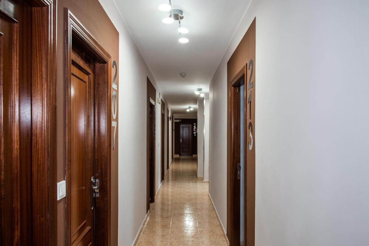 Hotel Ancora Urban Center Финистере Екстериор снимка